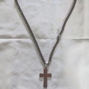 31 inch chain w/ 2.5 inch cross Hip Hop style Stainless steel